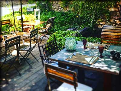 Restaurant L'Esprit Jardin à Bédoin dans le Vaucluse au pied du mont Ventoux