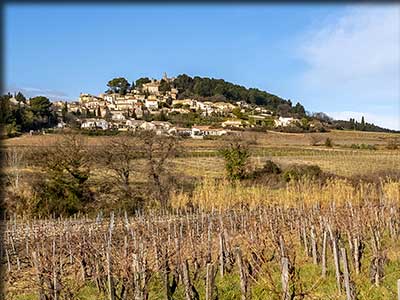 Le village de Rasteau vignoble et patrimoine en vallée du Rhône en Vaucluse