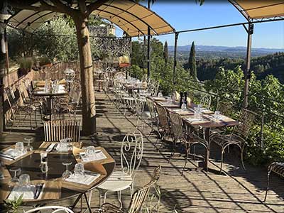 Restaurant Le Haut Perché à saumane-de-Vaucluse